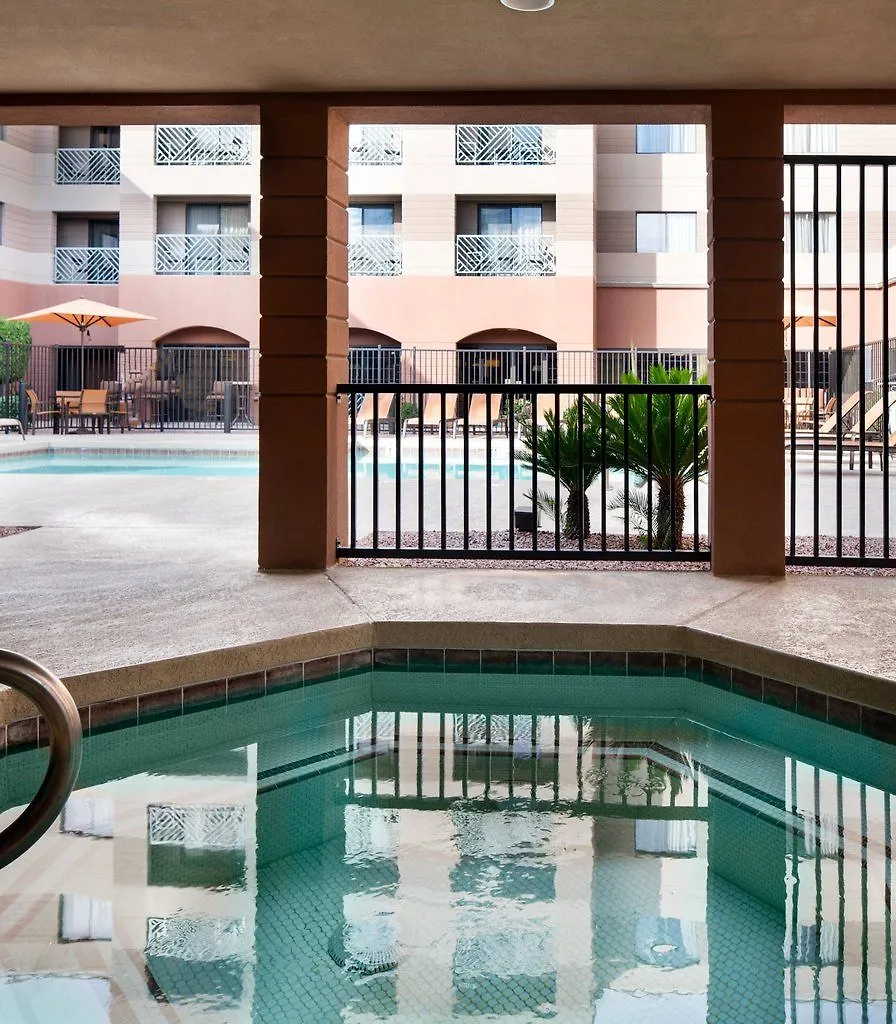 Courtyard By Marriott Scottsdale Old Town Hotel